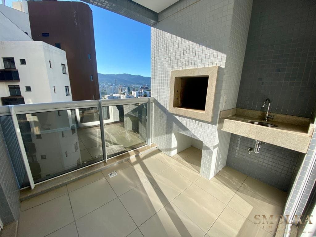 Apartamentos em Agronômica