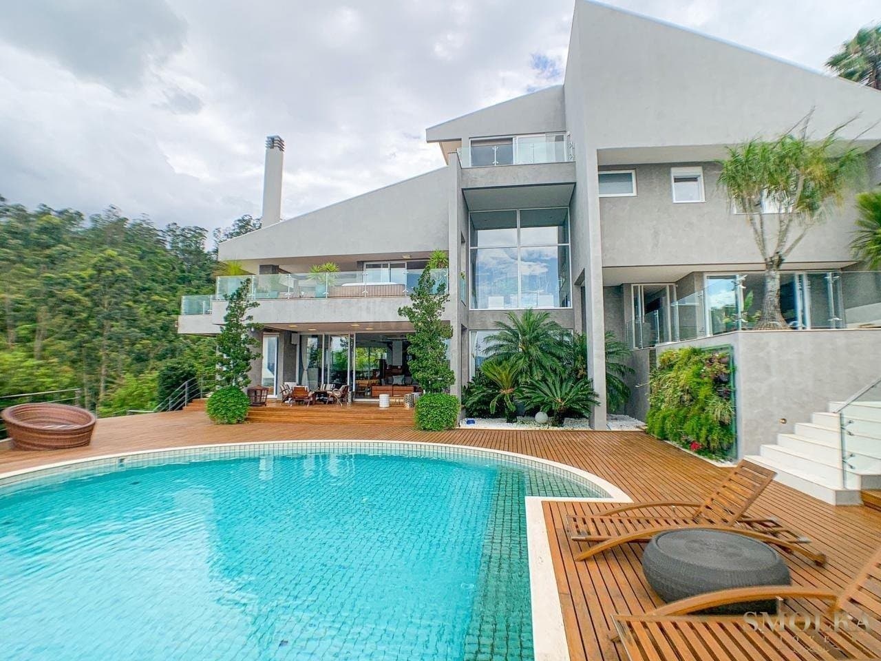 Casa em Condominio em Cacupé