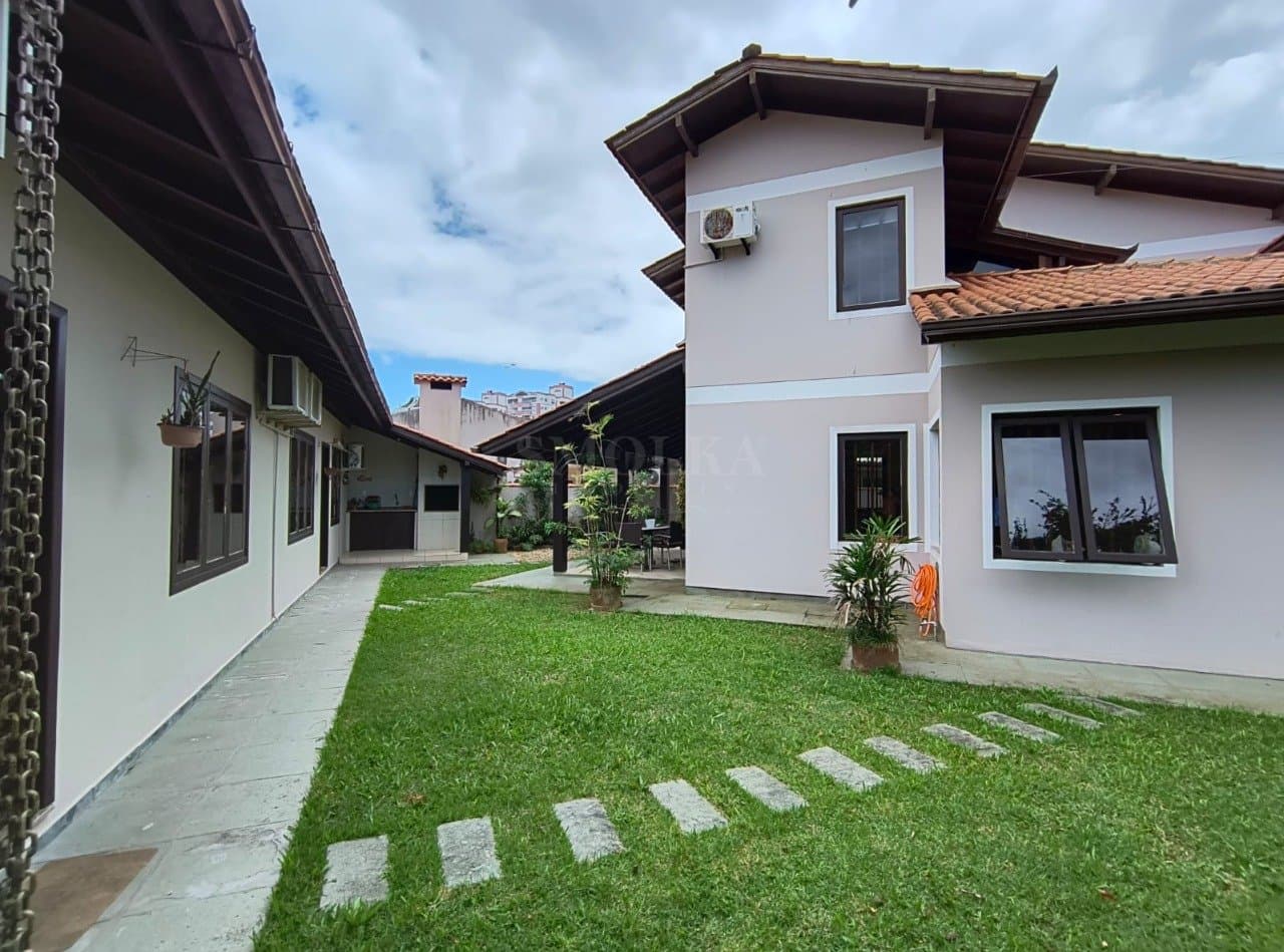 Casas em Itacorubi