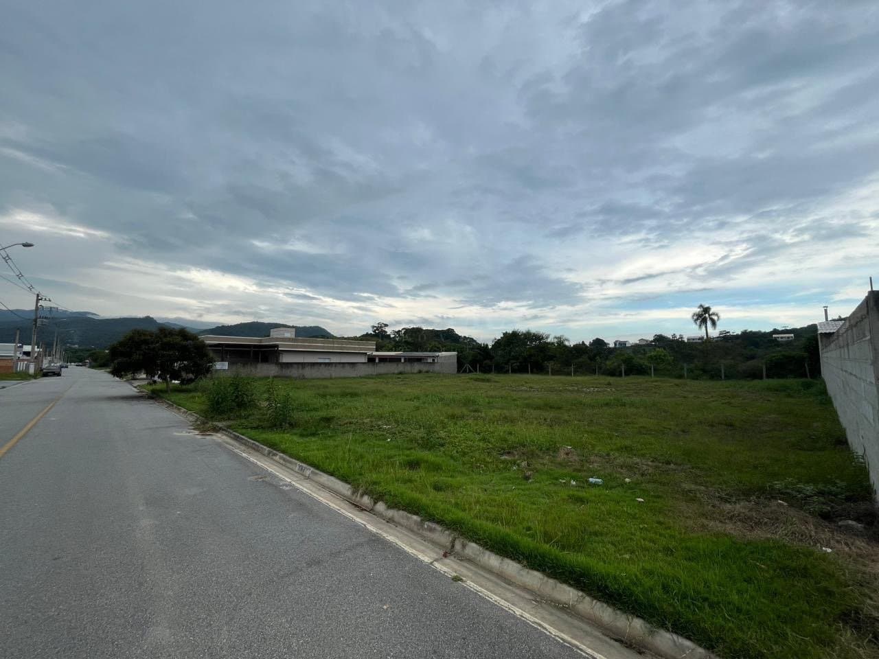 Terrenos em Forquilhas