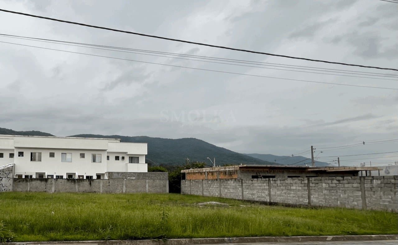Terrenos em Forquilhas