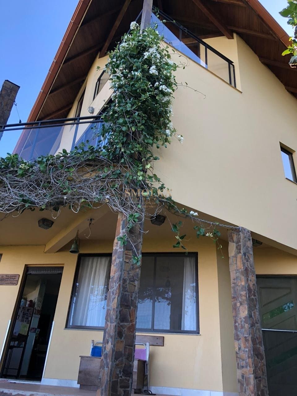 Casa em Condominio em Vargem do Bom Jesus