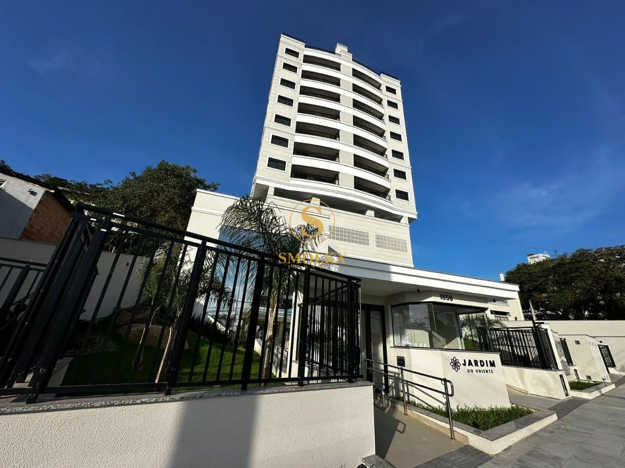 Apartamentos em Saco Grande
