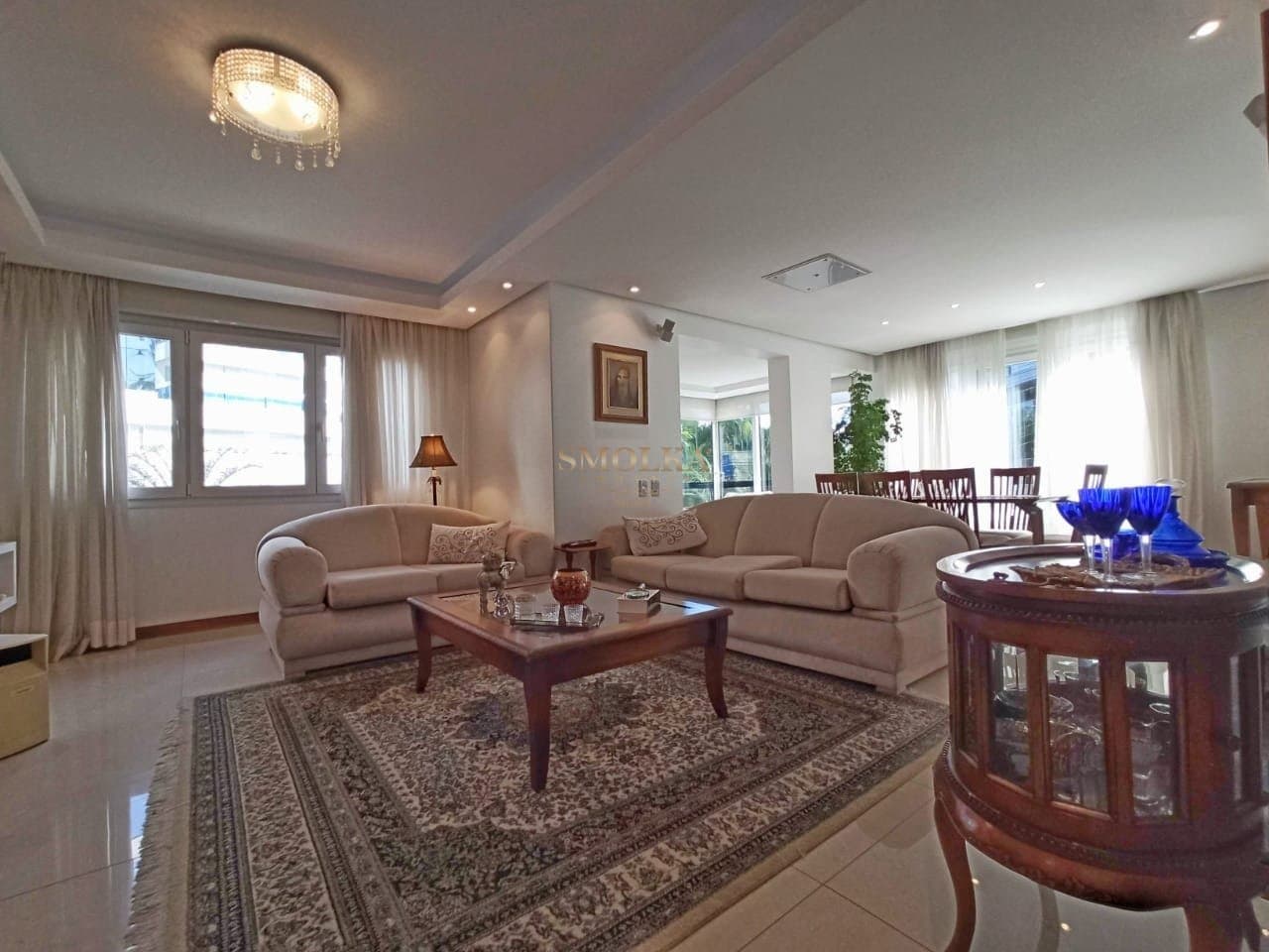 Apartamentos em Agronômica