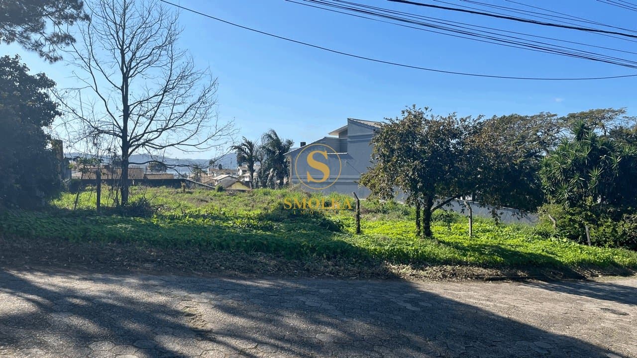 Terrenos em Coqueiros