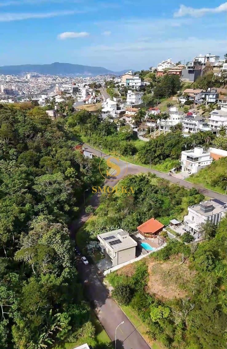 Casa em Condominio em Roçado
