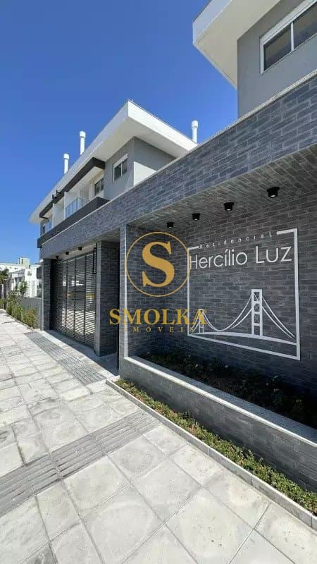 Apartamentos em Ingleses Do Rio Vermelho