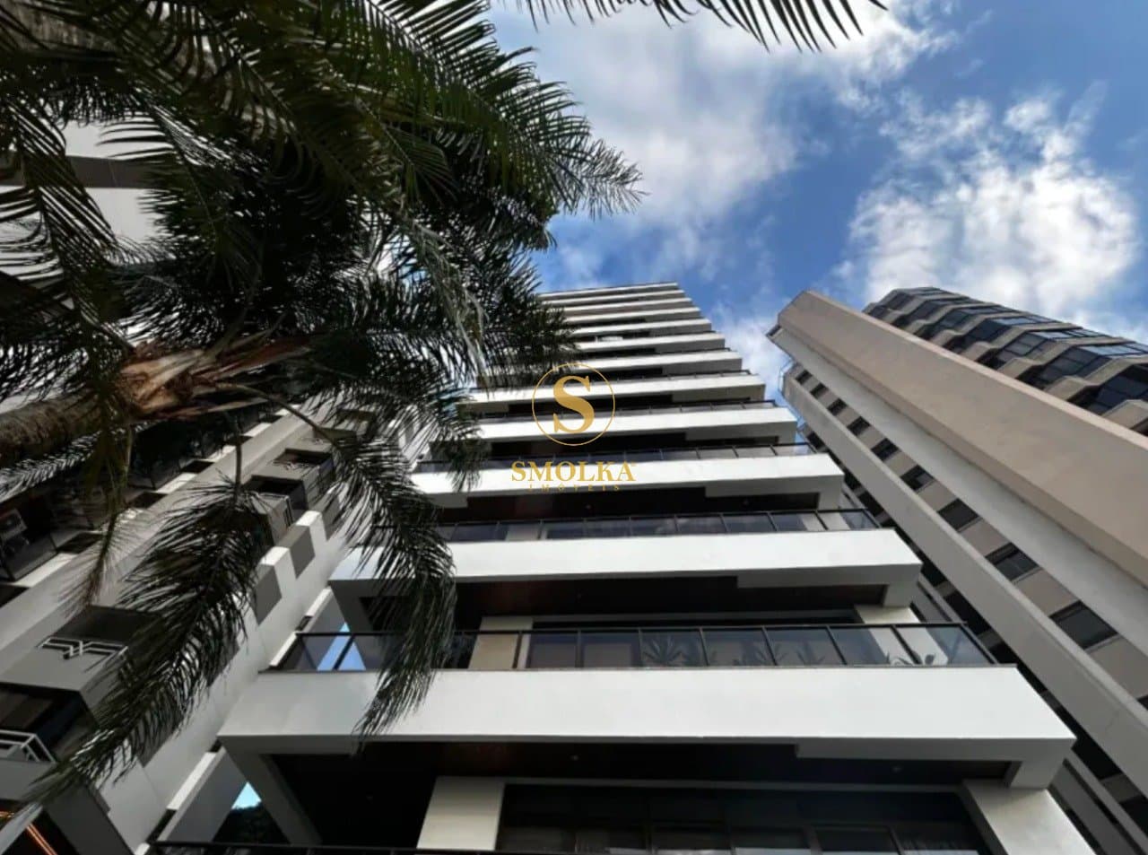 Apartamentos em Agronômica