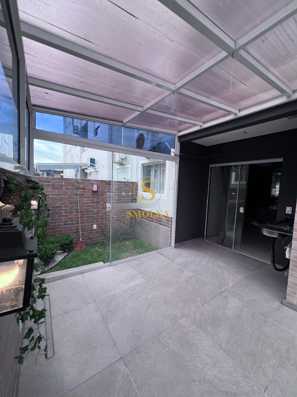 Apartamentos em Ingleses