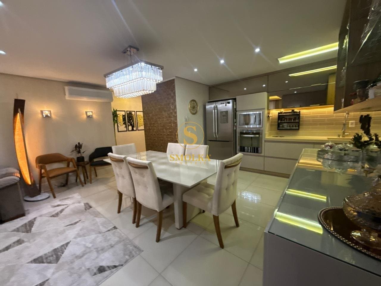 Apartamentos em Praia Comprida
