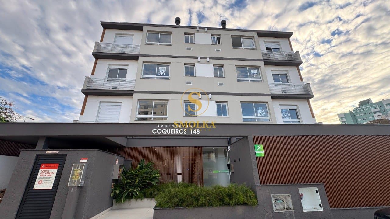 Apartamentos em Coqueiros