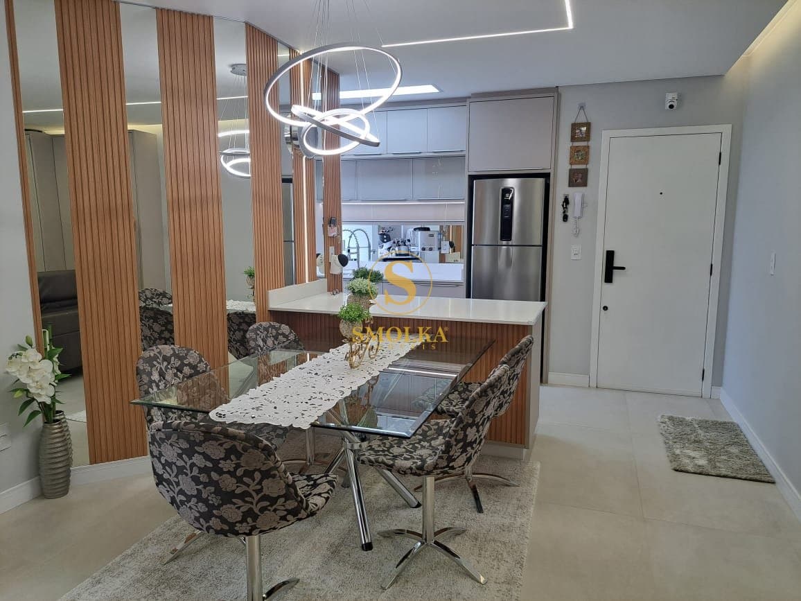 Apartamentos em Agronômica