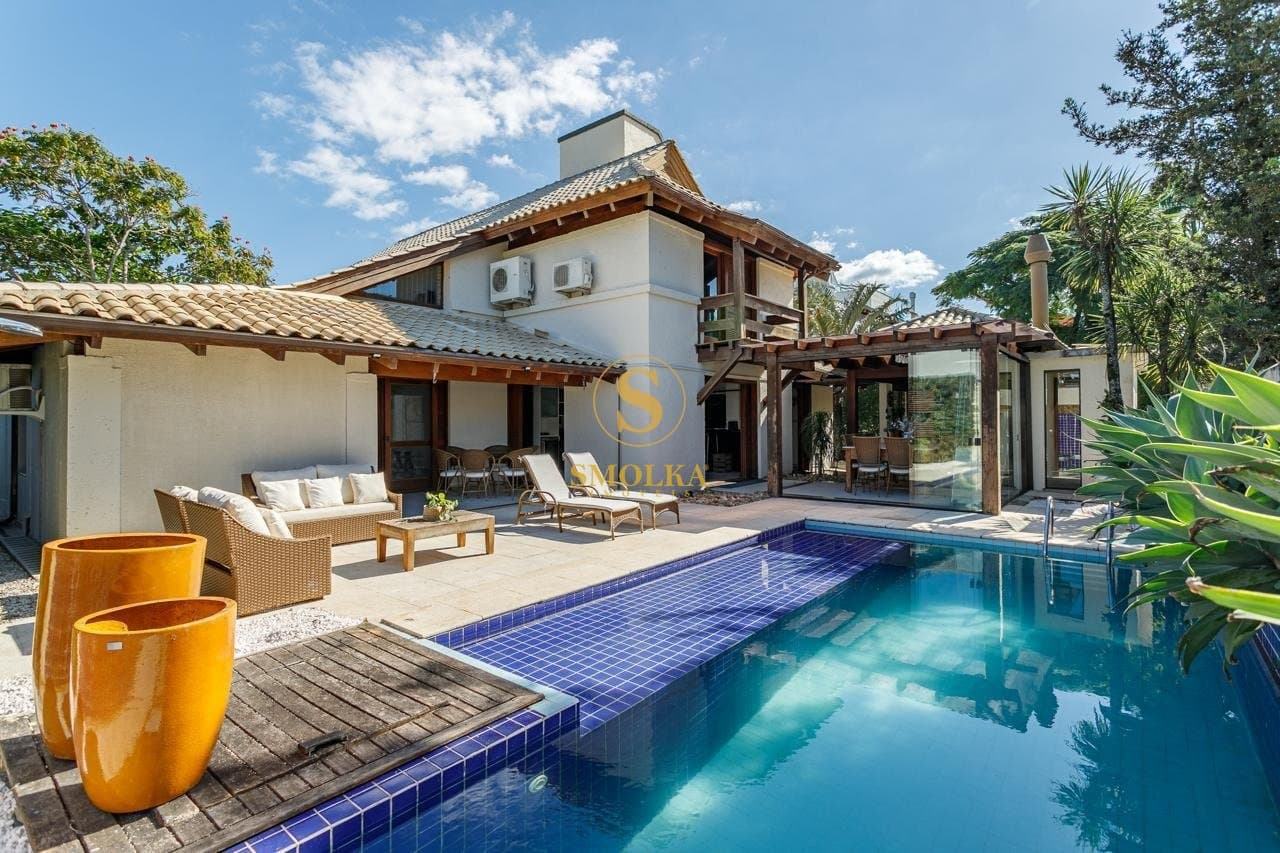 Casas em Jurerê Internacional