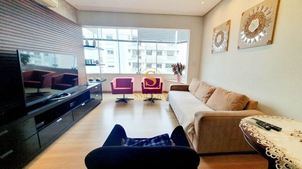 Apartamentos em Agronômica