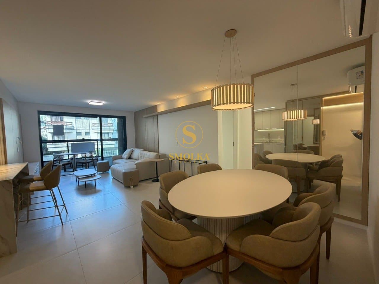 Apartamentos em Jurerê