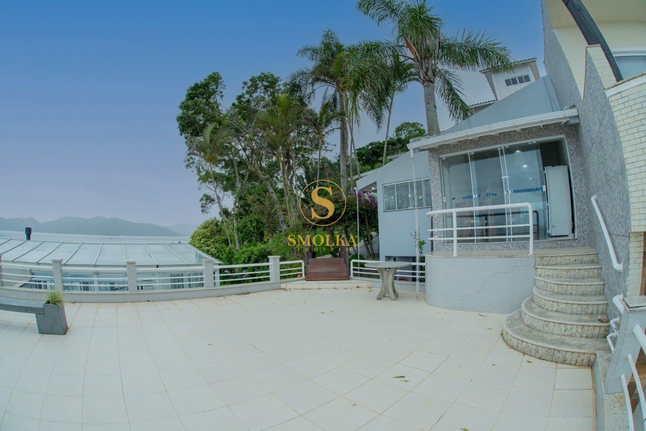 Casa em Condominio em Praia de Fora
