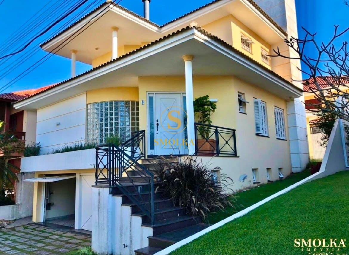 Casa em Condominio em Coqueiros